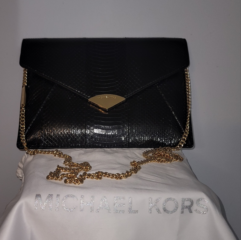Michael kors snake skin clutch